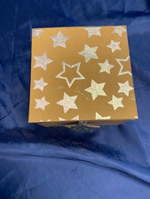 Geschenkverpackung Box Würfel aus Pappe braun silber 13 x 13 x 10 cm mit Deckel