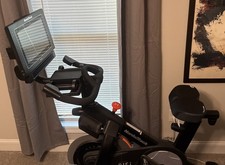NordicTrack Commercial S15i Studio Cycle w/5 ...