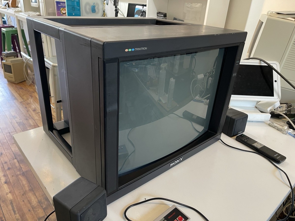 Sony Trinitron PVM-2030 20” Professional Video Monitor - Tested