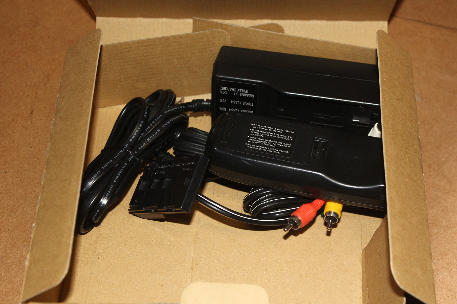 Canon GL1 Mini DV Camcorder +accessories lot Manual Remote Charger