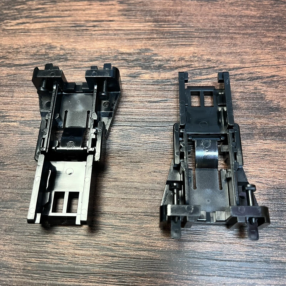 Slot 1 CPU Retention Bracket Set For Pentium II/III/Celeron Motherboards AMP - Image 2 of 2