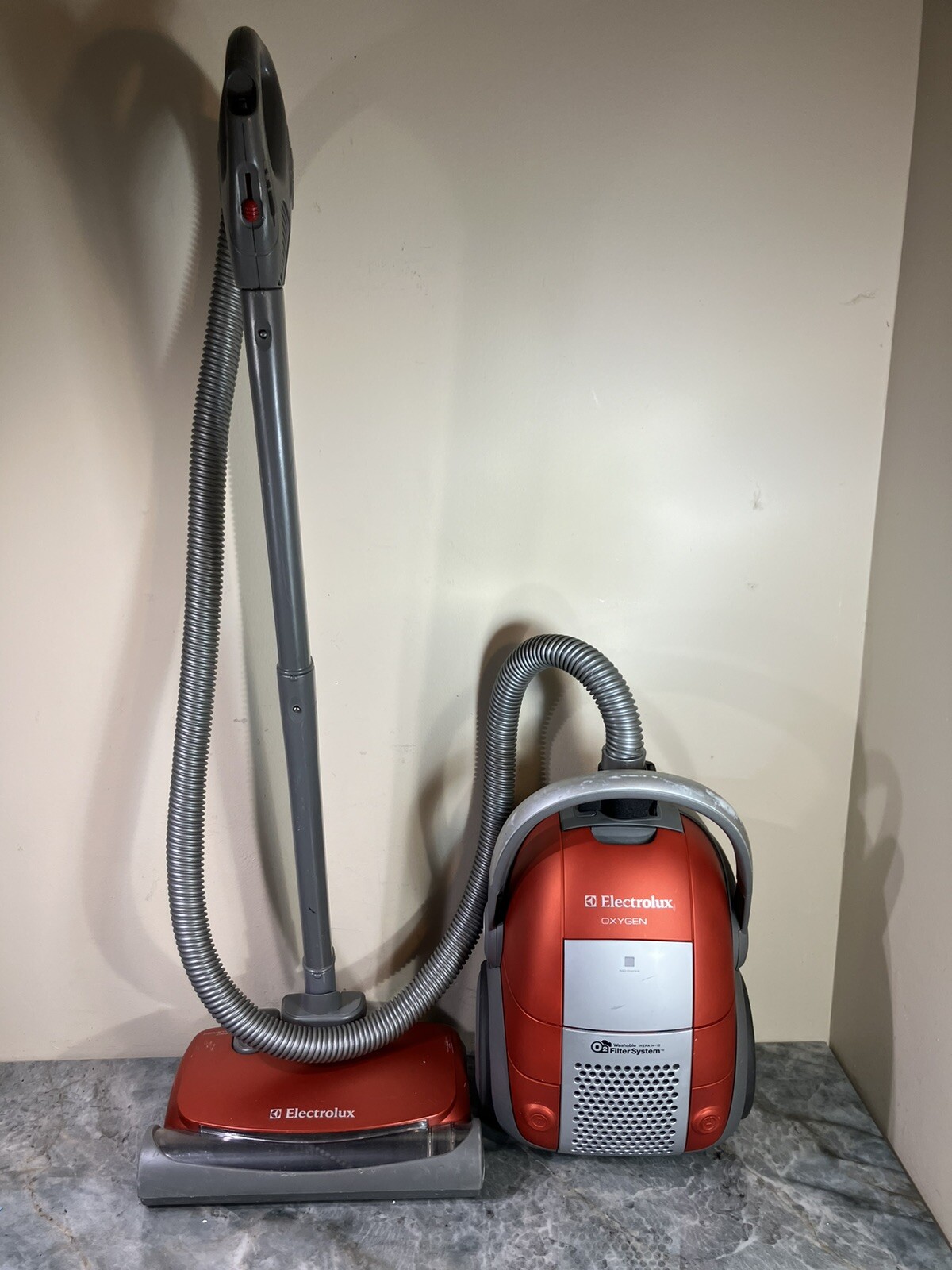 Electrolux Oxygen Vacuum Cleaner EL6988 Canister With Power HeadTested