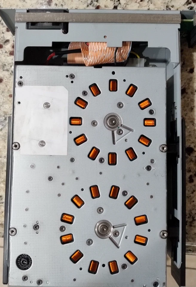 TANDBERG DATA HP LTO-4 Tape drive LVD Ultrium-4 EB659A#000 HH StorageaLoader - Image 4 of 4