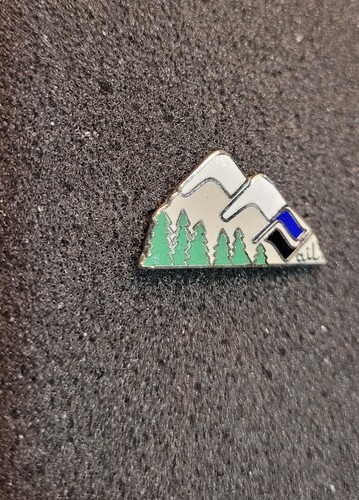 Vail Pin Mountains Scenery - Picture 2 of 7