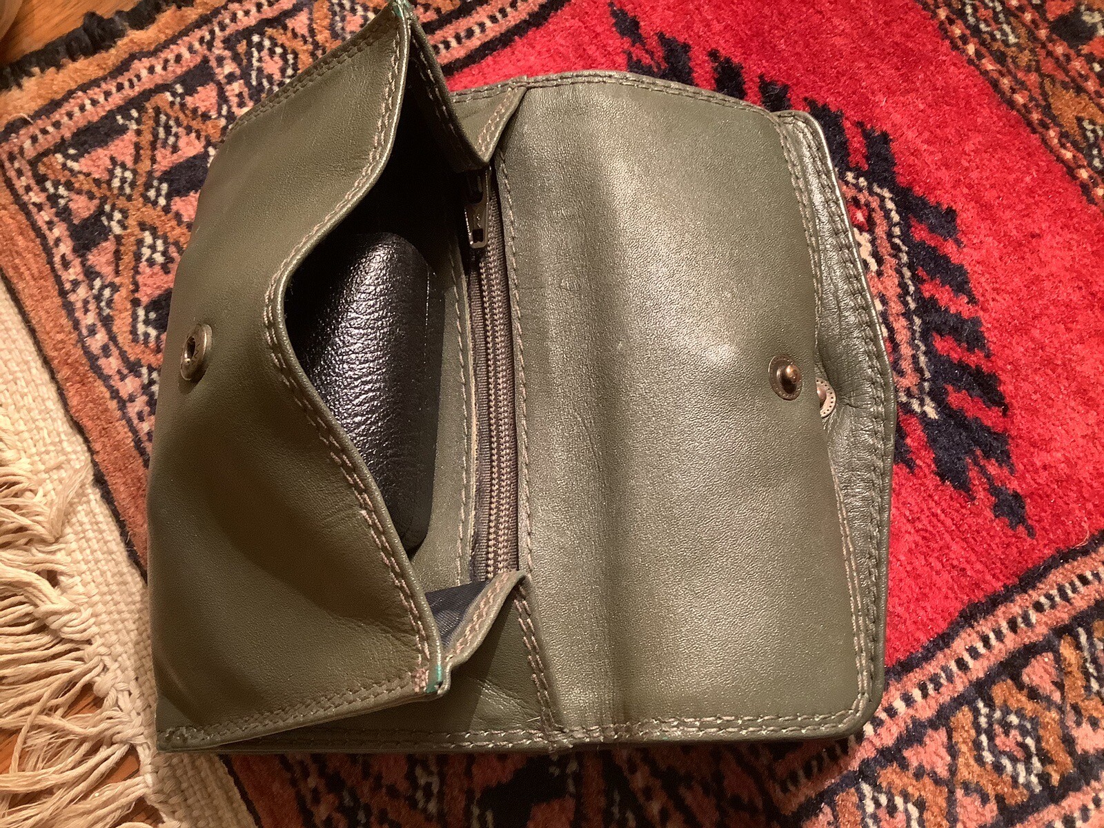 Tula Soft Leather Purse Wallet Sage Green Nice Condition. Lightly Used