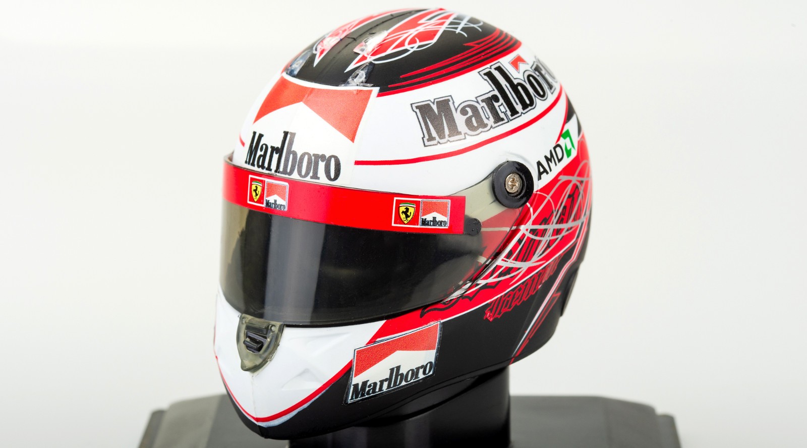 Kimi Räikkönen 2007 Casco Schuberth Scala 1:5 Sponsor Marlboro Ferrari F1