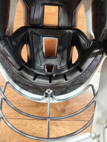 Cascade-S White Lacrosse Helmet w/ Chin Strap - Picture 13 of 14