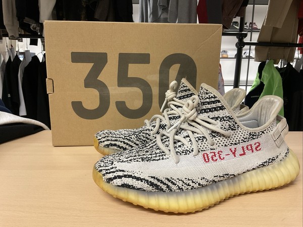 Yeezy 350 Boost V2 Zebra