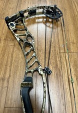 Hoyt Helix Ultra 50-60# 27-30” Adjustable 85% Letoff 34” ATA Sitka Sub Alpine