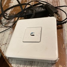 Ubiquiti Networks UniFi Security Gateway USG - Power Supply Included