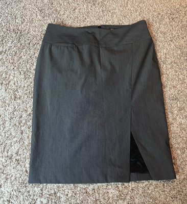 Express Design Studio Black Solid Straight Pencil Knee-Length Slit Skirt 0
