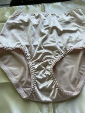 VTG Vanity Fair Panties Second Skin Glossy Satin Stretch PINK M Mexico
