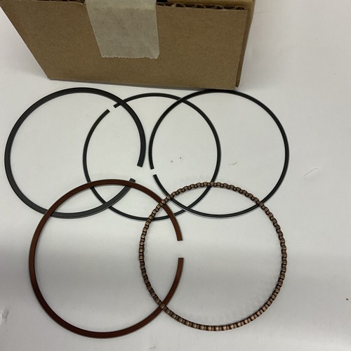 NEW Genuine HONDA Piston Rings Set STD EB2200I EU2200I GXR120 13010-ZDJ-D01 OEM - Picture 2 of 3