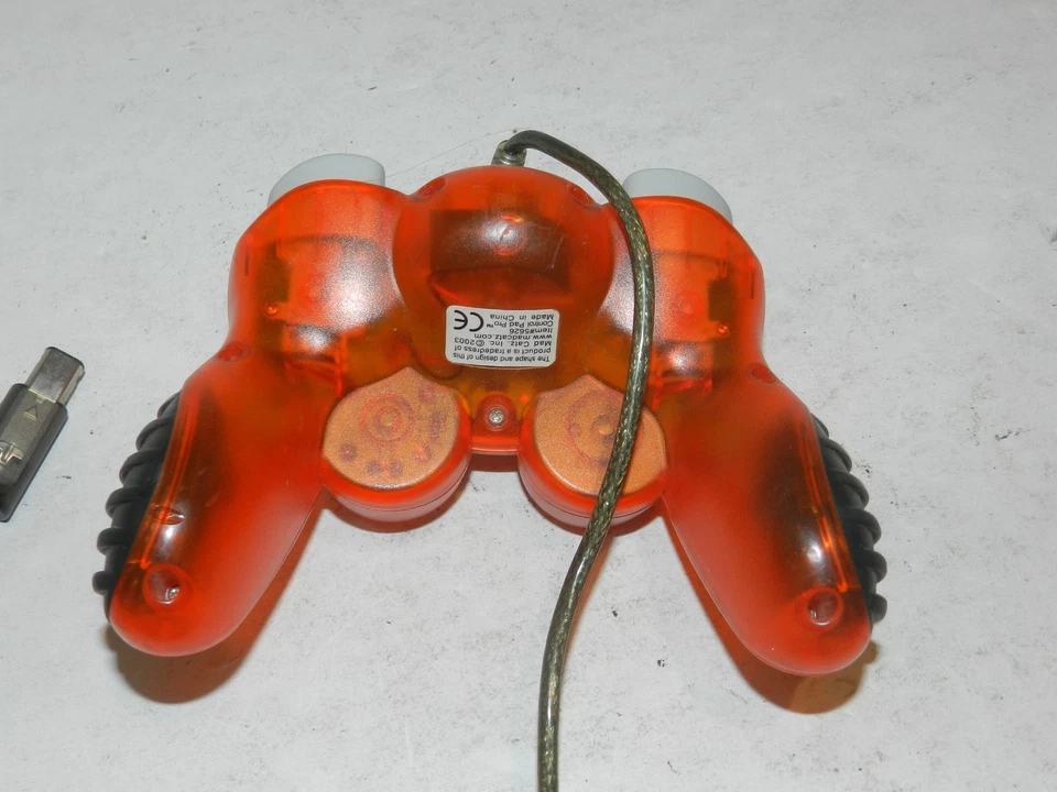 MadCatz Nintendo GameCube Wired Controller Clear Orange #5626 Tested - Image 2 of 2
