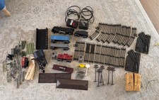 Lot train à vapeur Marx vintage avec accessoires rails voitures structures NYC B&O