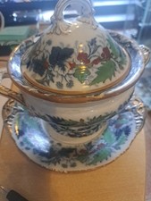Antique Vintage Turine bowl With Lid And Plate Approx 6 Inches Wide Floral Dine