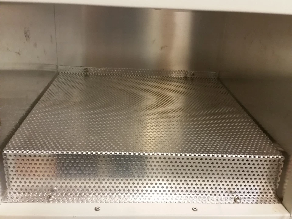 Incubadoras compactas de bajo costo Thermolyne Barnstead Lab-Line 105 Foto 2 de 4