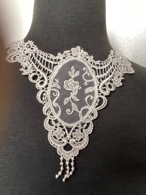 6 PCS GORGEOUS NATURAL VICTORIAN MEDALLION RAYON EMBRD NET YOKE APPLIQUE