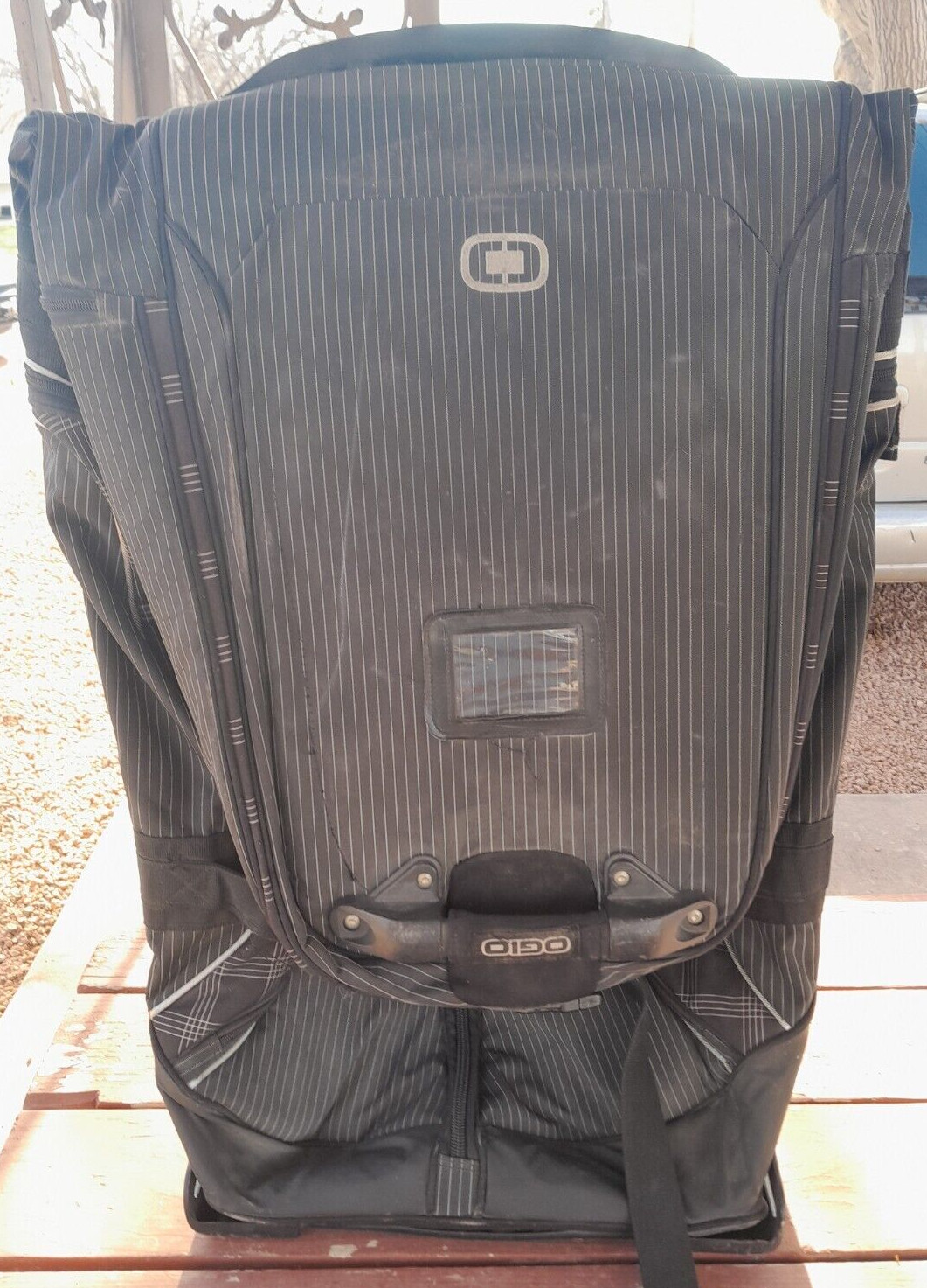 Black OGIO Rolling Heavy Duty SLED Golf Wheeled Rolling Airplane Luggage