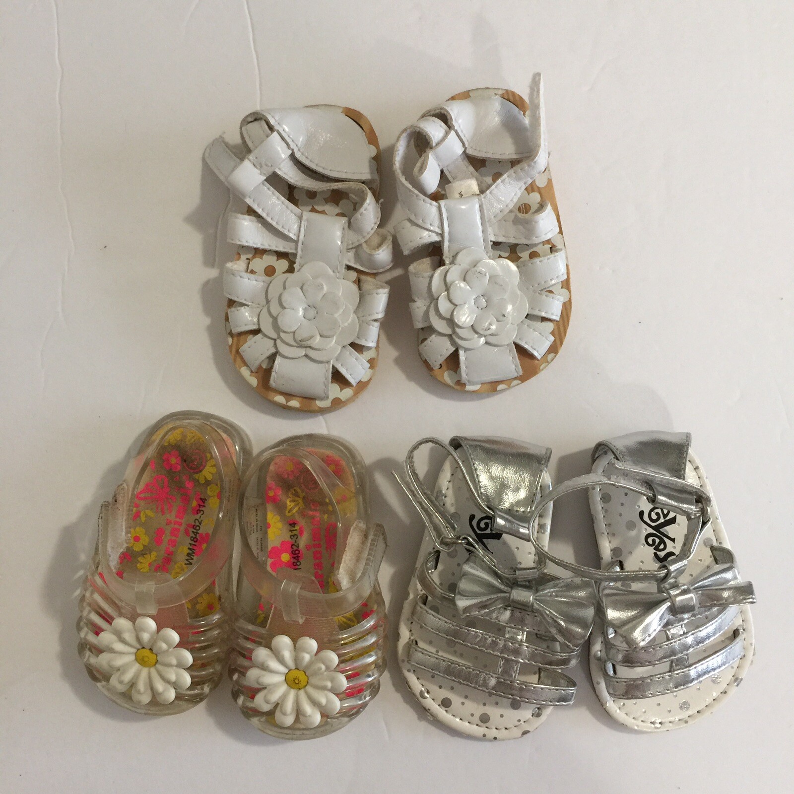 - Lot Of 3 Pairs - Size 2