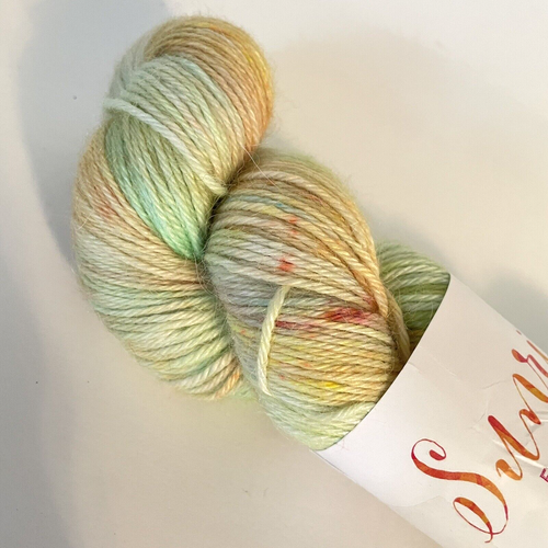 Sunrise FiberCo Garn 80/20 Alpaka/Seide ""Sauergummiwurm"" 287 yds gelb grün - Bild 6 von 7