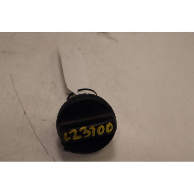TAPPO SERBATOIO CARBURANTE TOYOTA AURIS (10-12) RESTYLING 1.8 HYBRID 2010