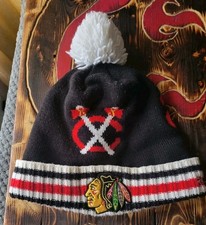 Reebok Chicago Blackhawks Beanie hat w/Pom Pom stitched Logo