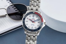 Omega Seamaster Diver 300M Commander's Watch James Bond 007 212.32.41.20.04.001