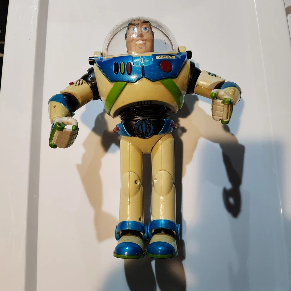 Cinto utilitário 2001 Disney Pixar Toy Story Talking Buzz Lightyear. Não funciona - Imagem 4 de 4