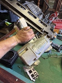 Hitachi NR83A2 3 1/4 in Framing Strip Nailer