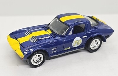 1999 JOHNNY LIGHTNING LIMITED ANNIVERSARY EDITION CORVETTE GRAND PLAYING MANTIS
