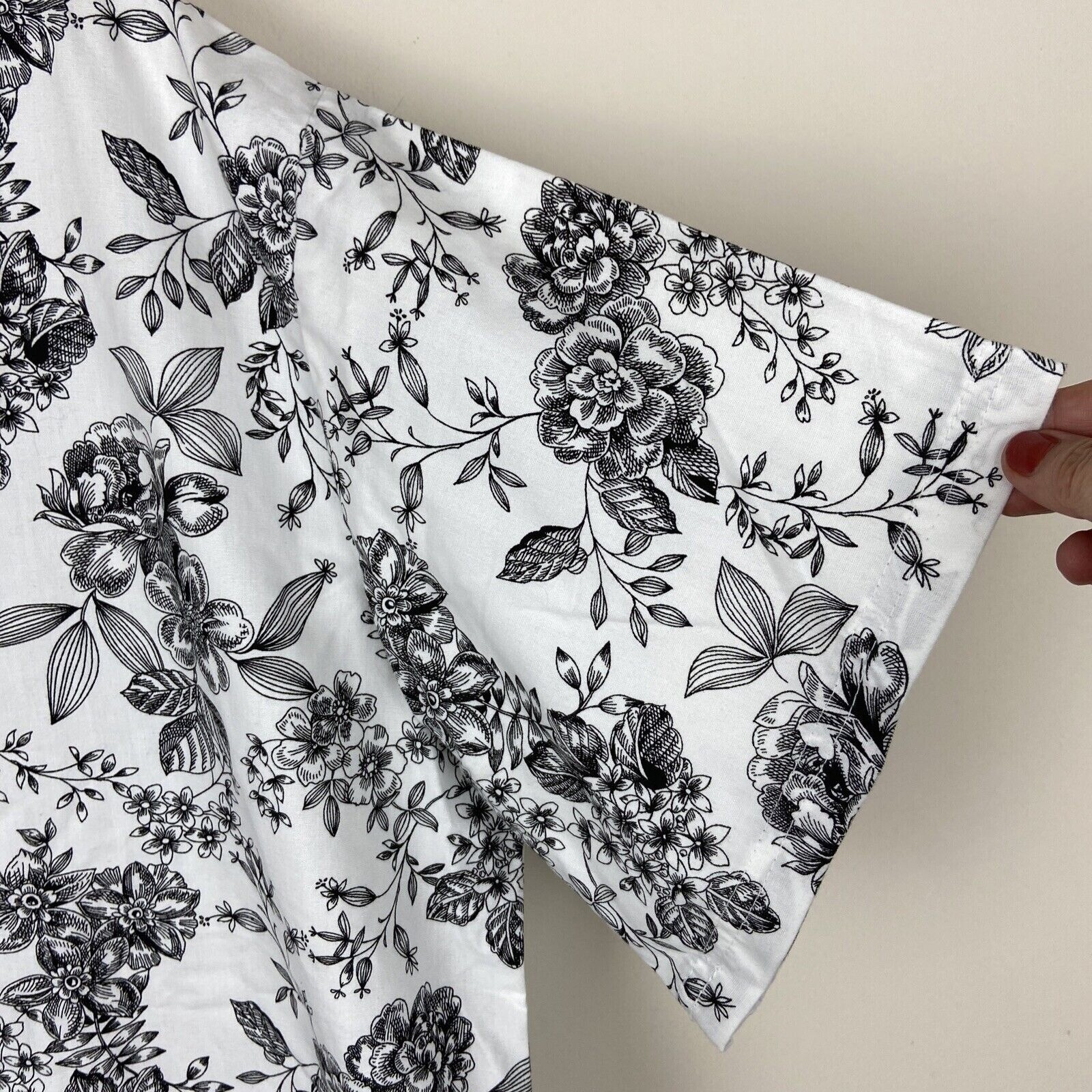 ButterSoft Scrub Top Plus Size L Floral Scrubs Nurse Uniform Vet eBay