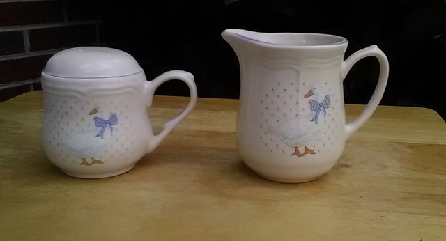 Ceramic Stoneware Cinnamon Sugar Shaker and Creamer | eBay