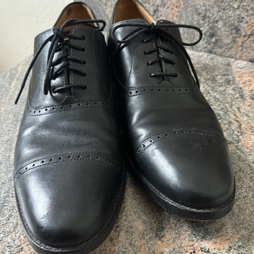 Oxford Cole Haan Cambridge punta de gorra cuero negro para hombre Brogue talla 10 - Imagen 9 de 9