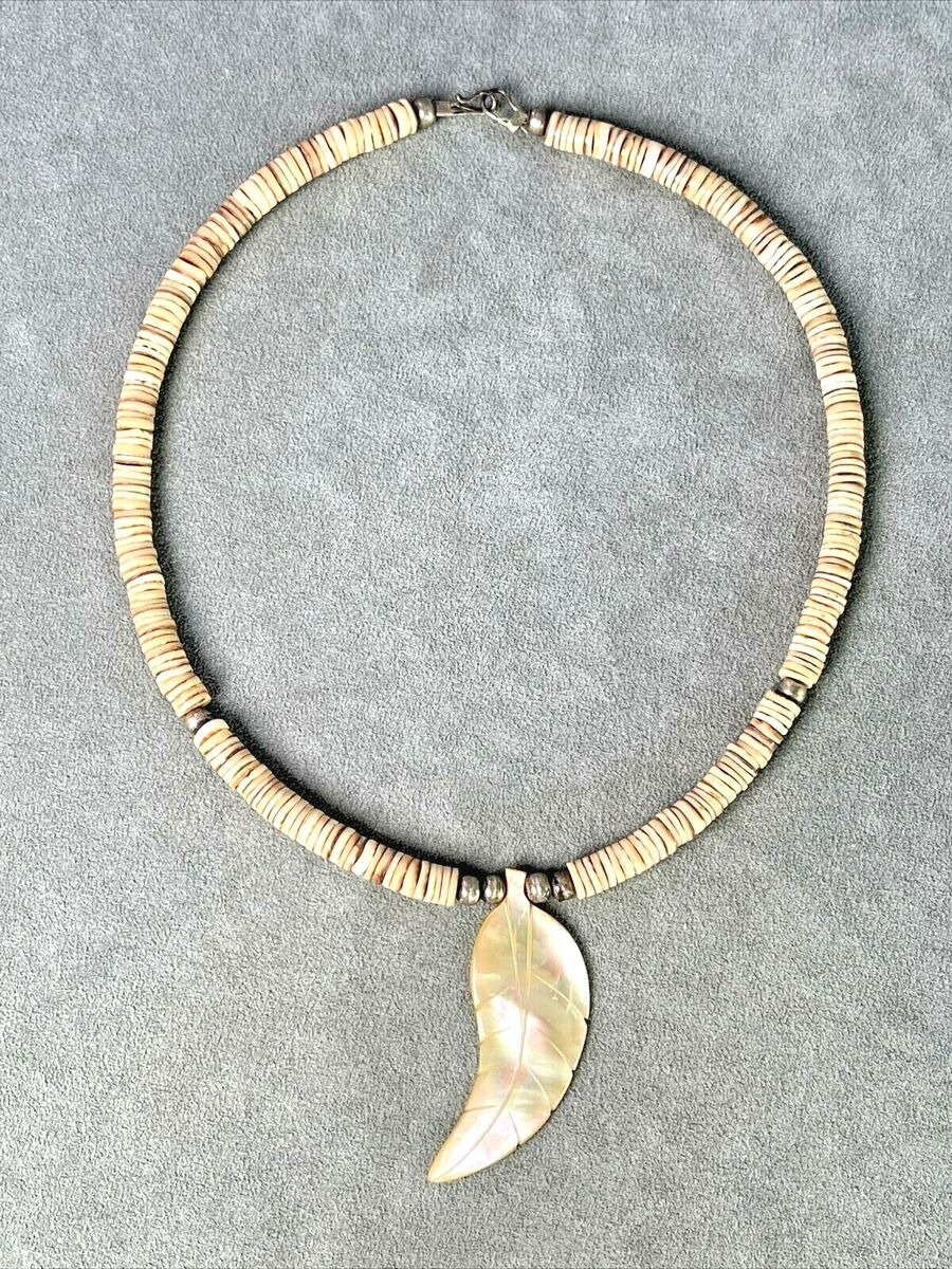 VOLUTA SHELL NECKLACE Necklace Voluta Shell Cut Shell, STORE