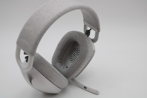 Logitech Zone Vibe 100 Logitech Wireless Over Ear Headphones Off-White - Picture 7 of 10