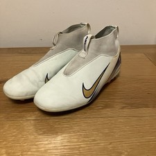 Nike Air Zoom Mercurial Kids Football Boots UK 4