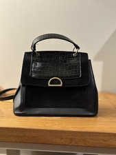 New Look Black Faux Croc and Suede Handbag with Shoulder Strap