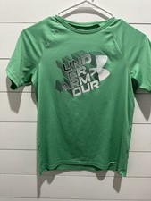 Under Armour Loose Fit Heat Gear Short Sleeve Logo Shirt Boys Youth Size M Green