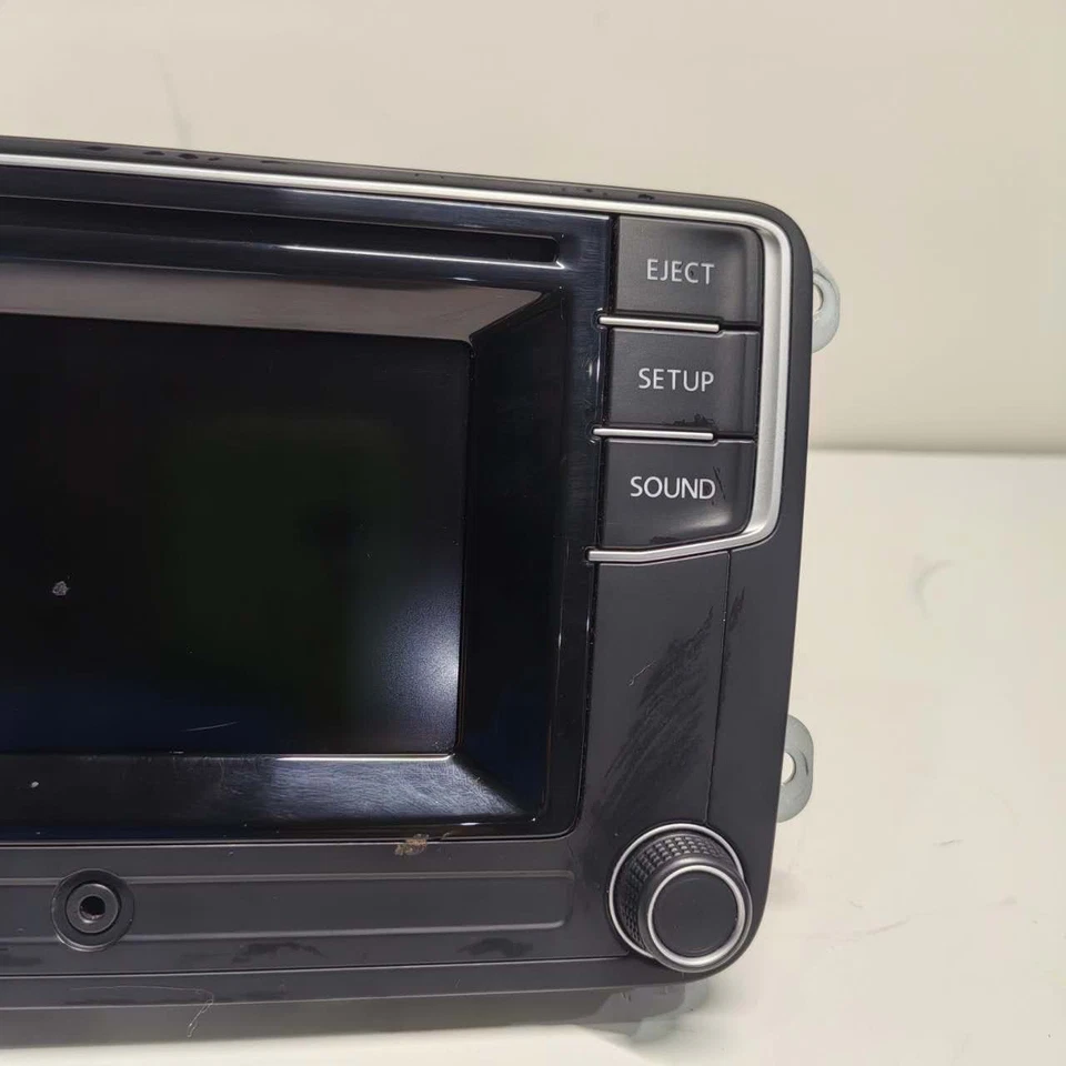 2016 VOLKSWAGEN JETTA RADIO RECEIVER DISPLAY SCREEN OEM 561035150 - Image 3 of 4