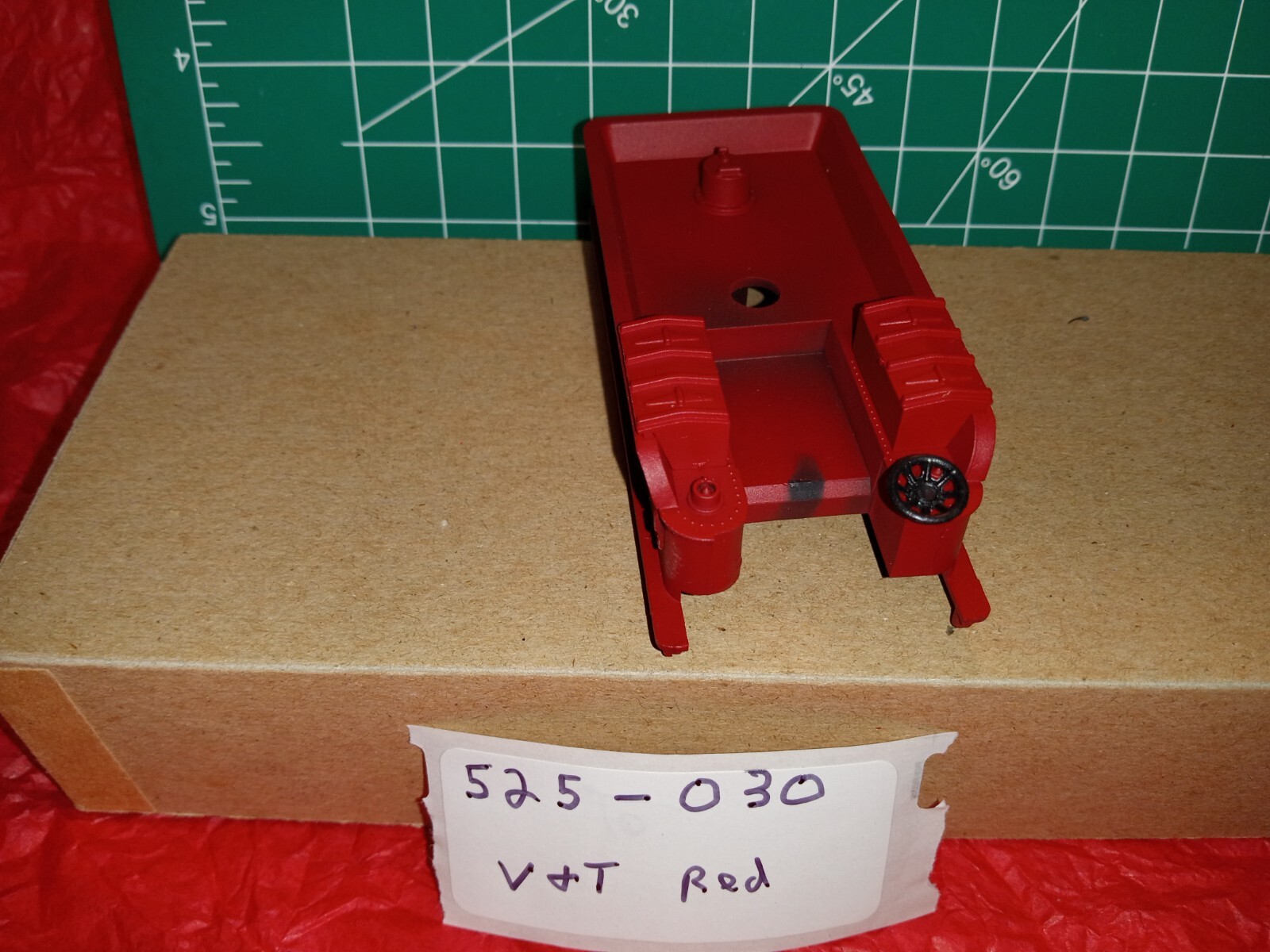 OLD TIME TENDER BODY SHELL V&T RR RED ALL PLASTIC  BY IHC/PERFECTA NEW 525-030