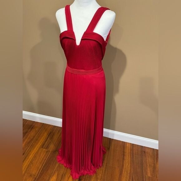 UNGARO ANA PLEATED GOWN | eBay