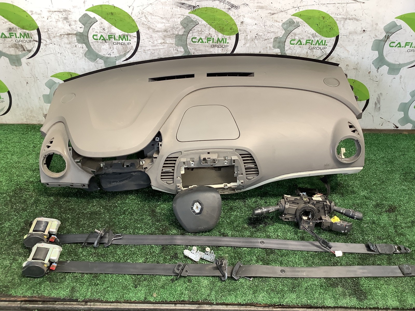 KIT AIRBAG COMPLETO PER RENAULT Captur Serie 682006438R (13>19)