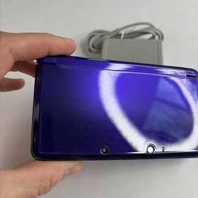 Nintendo 3DS Handheld Video Game Console Purple CTR-001 (USA) W Charger