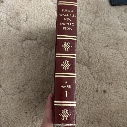 funk wagnalls new encyclopedia A Ameri 1 - Picture 3 of 9