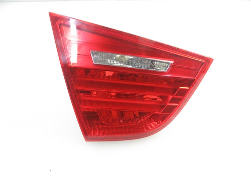 BMW 3 E90 Rücklicht hinten links 7154155 Petrol 105kw 2009 21858750