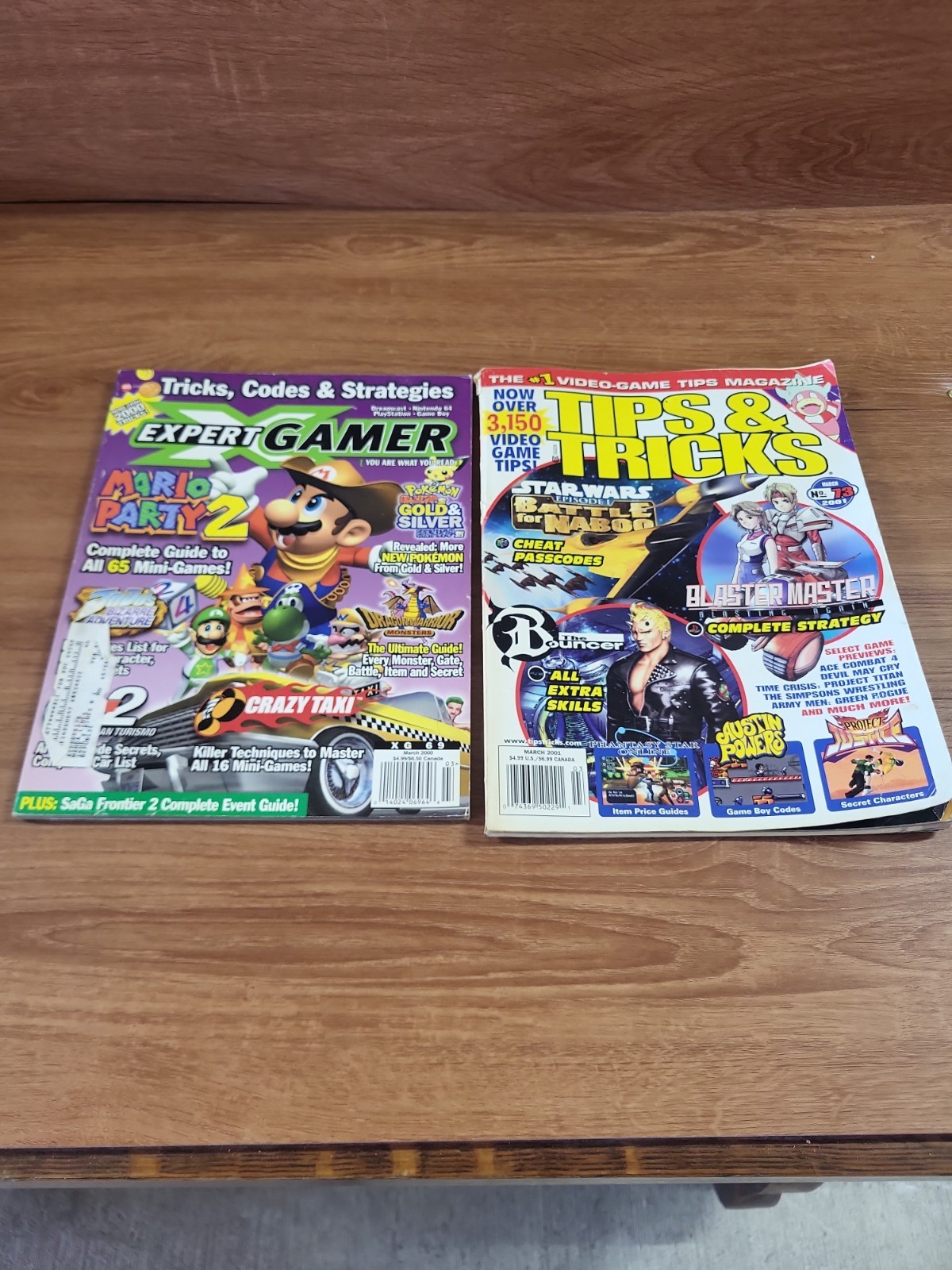 (2-SET) Expert Gamer / Tips & Tricks Magazines March 2000 & 2001