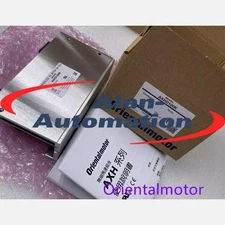 New In Box Vexta AXHD100K Oriental motor Driver