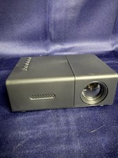 Portable LED Projector TFT LCD 320x240 800:1 1080p HDMI USB MicroSD Black
