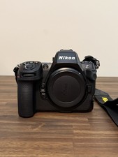 Nikon Z8 Mirrorless Camera Body US model - Black (1695)